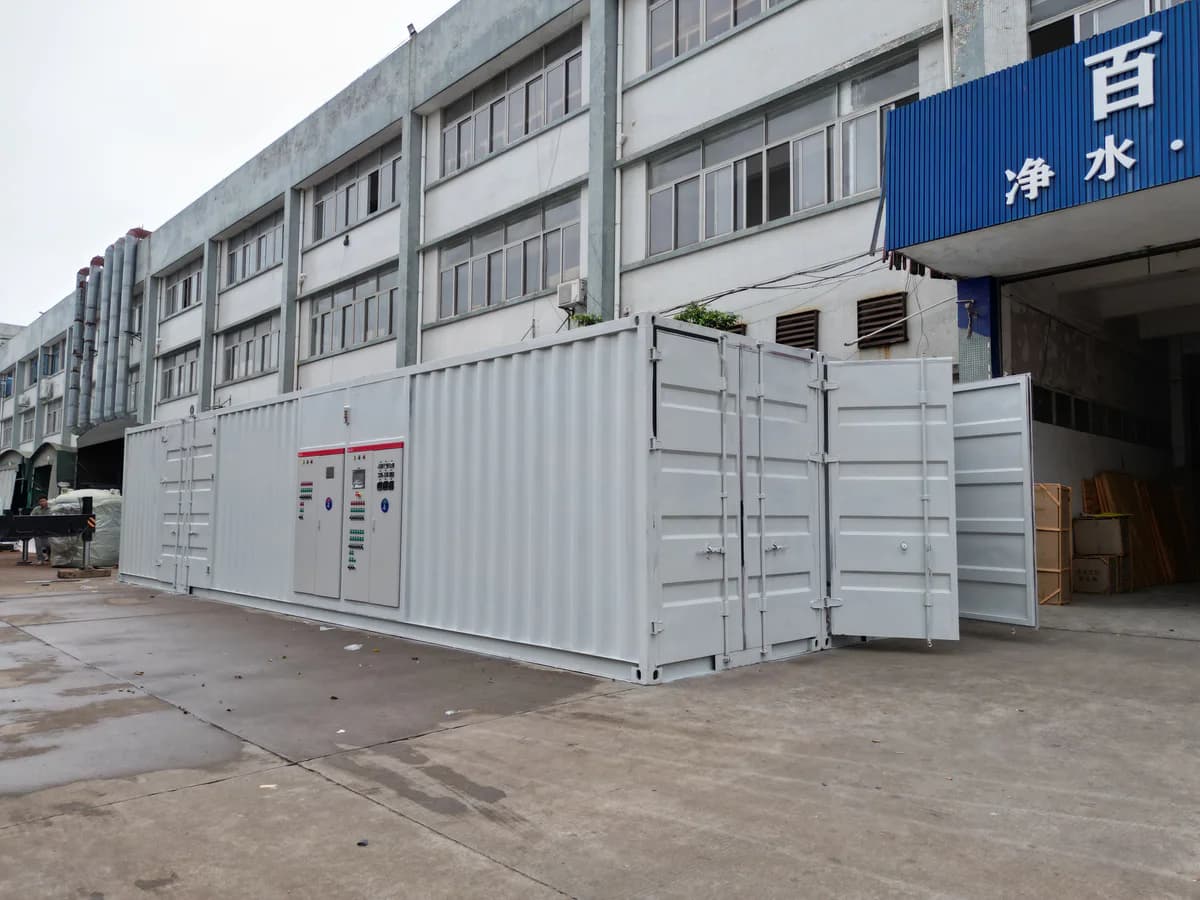 Shipment preparation for a 3 cubic metre per hour lithium battery ultrapure-water system